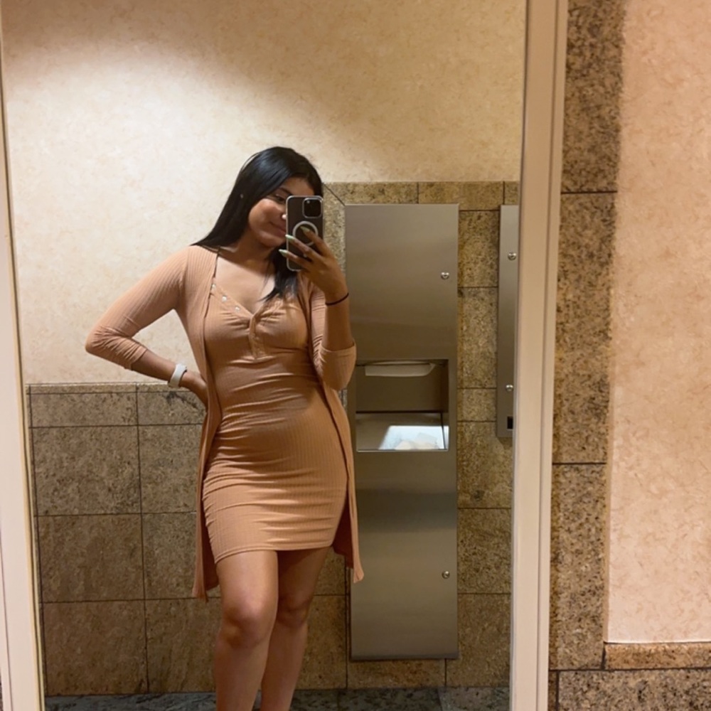 Meet your Posher, Adriana
